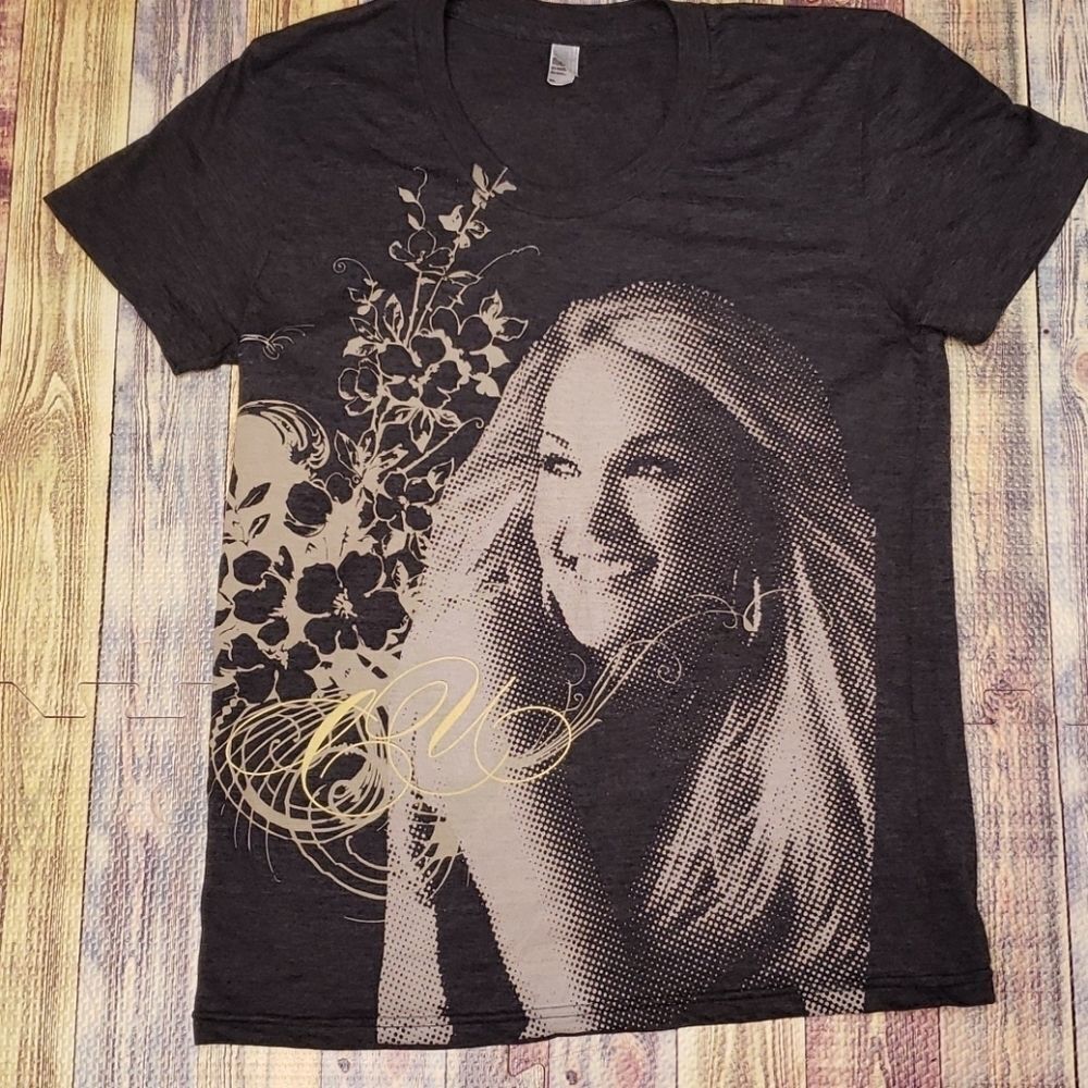 Carrie Underwood Concert Tee size XL
